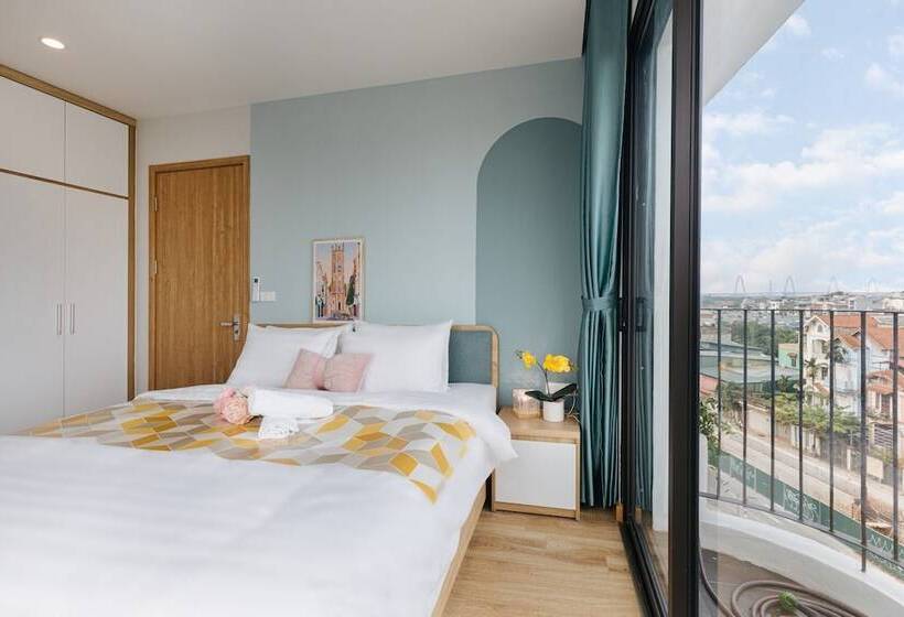 Crescendo Urban Stay