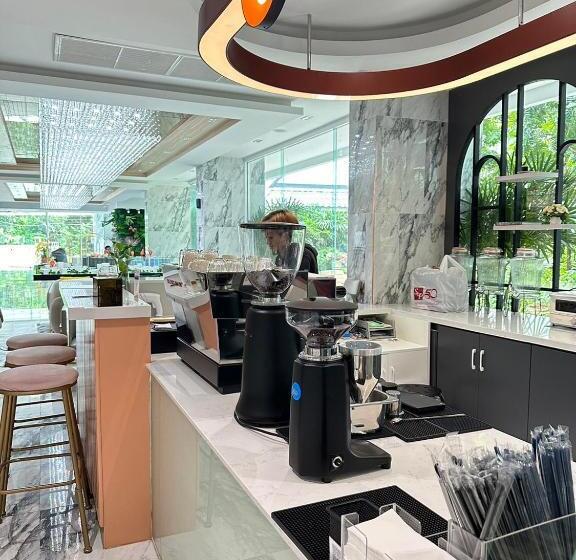 D Eco Pattaya Hotel By Aey