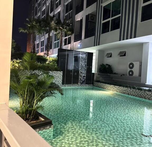 D Eco Pattaya Hotel By Aey