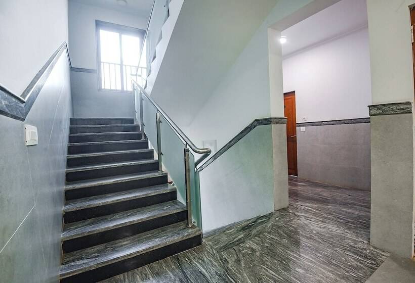 Fabhotel Comfort Prime Infantaria