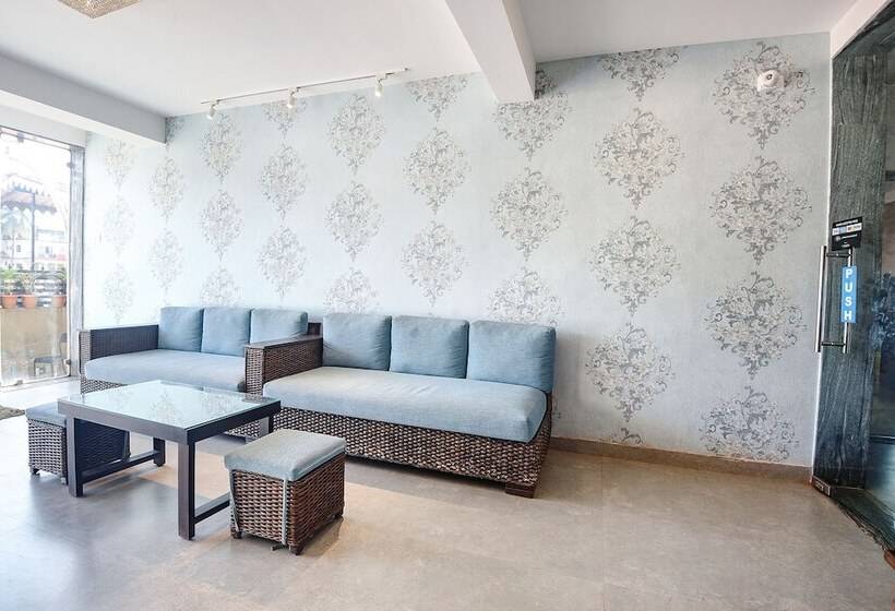 Fabhotel Comfort Prime Infantaria