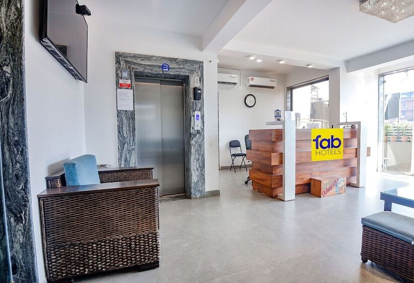 Fabhotel Comfort Prime Infantaria