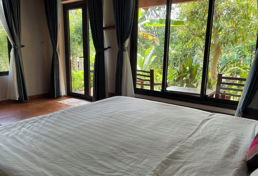 Freedom Jungle Resort