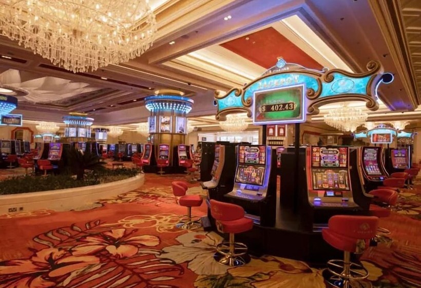 Herbs Spa & Hotel Riverside Grand World