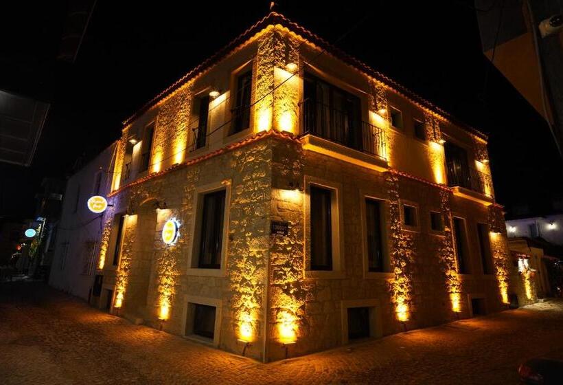 פונדק Portakal Cicegi Alaçatı