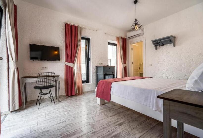 פונדק Portakal Cicegi Alaçatı