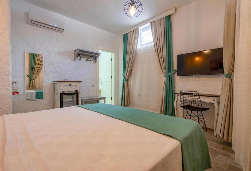 פונדק Portakal Cicegi Alaçatı