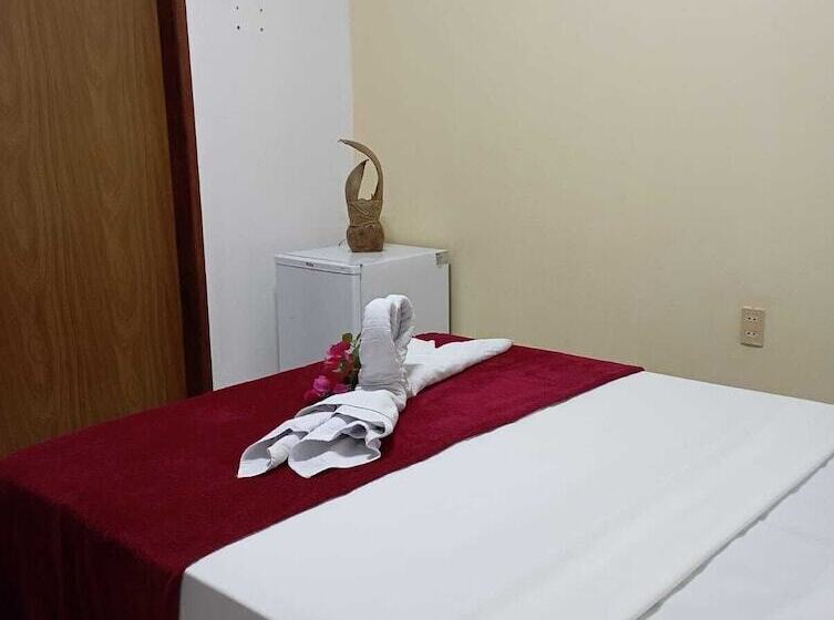 Hostel Pousada Flor De Paris