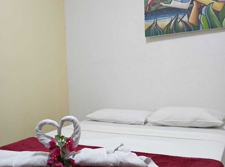 Hostel Pousada Flor De Paris