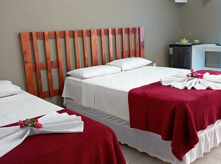 Hostel Pousada Flor De Paris