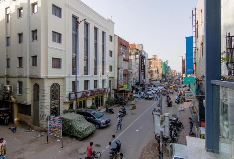 酒店 Anand New Delhi