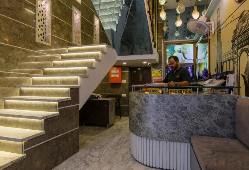 酒店 Anand New Delhi