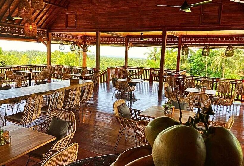 בית מלון כפרי Antagana Retreat