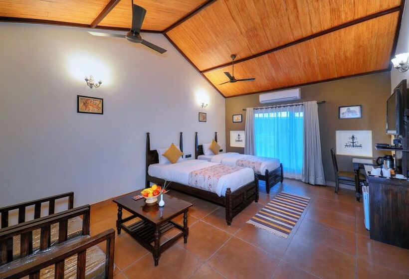 ホテル Aranyak Resort Kanha