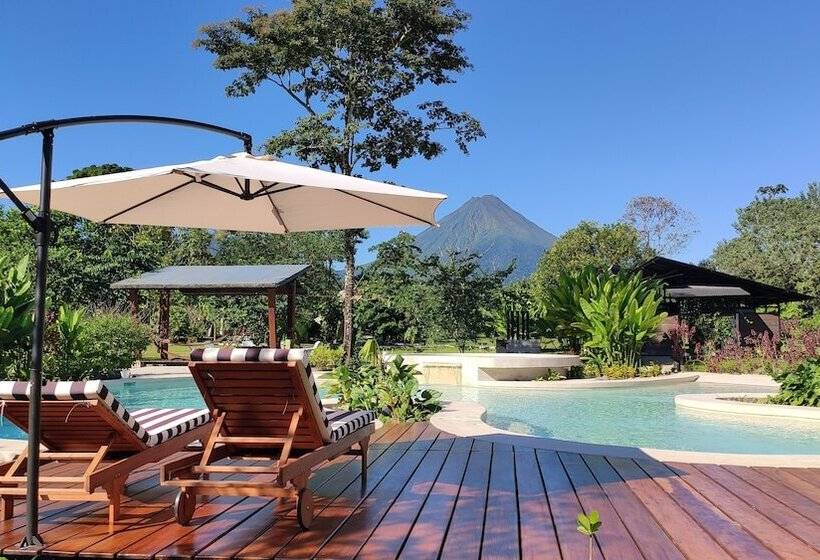 בית מלון כפרי Arenal Glamping