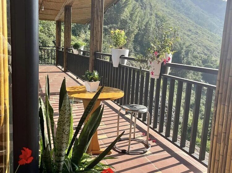 هتل Arista Homestay Sapa