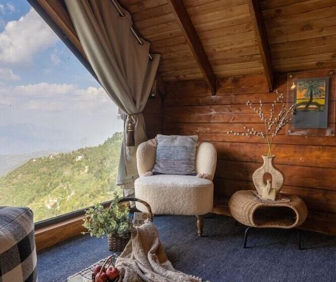 ホテル Avalon Cottages Kanatal