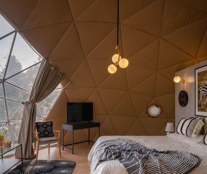 ホテル Avalon Cottages Kanatal