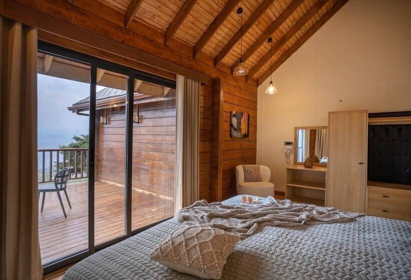 ホテル Avalon Cottages Kanatal