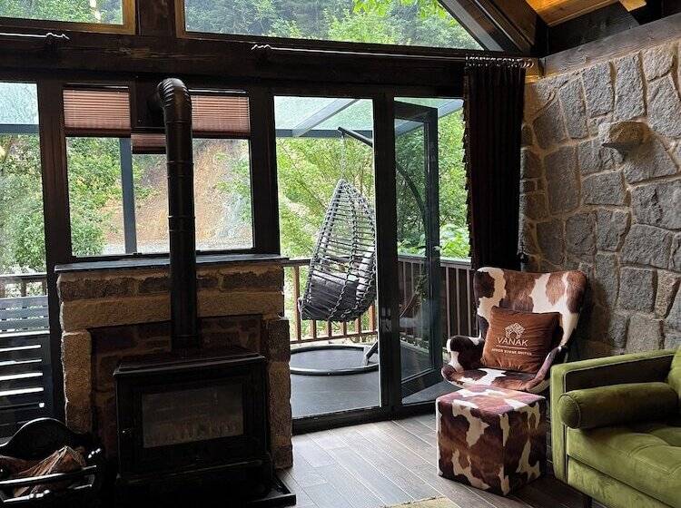 ホテル Ayder Vanak Stone Suites