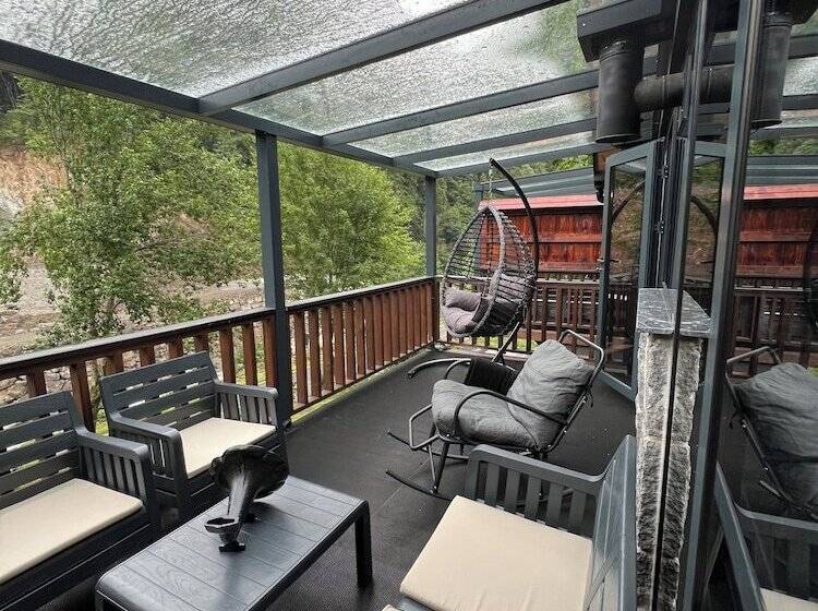 ホテル Ayder Vanak Stone Suites