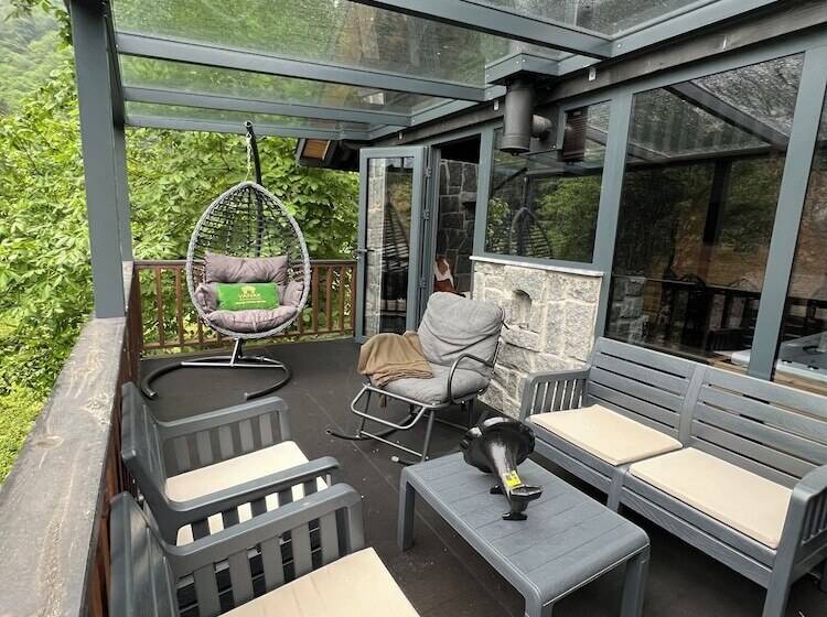 ホテル Ayder Vanak Stone Suites