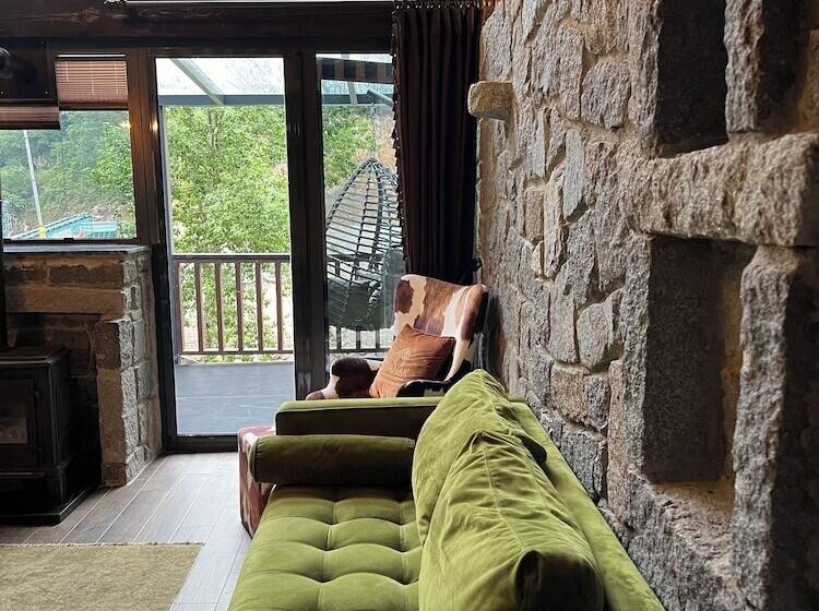 ホテル Ayder Vanak Stone Suites