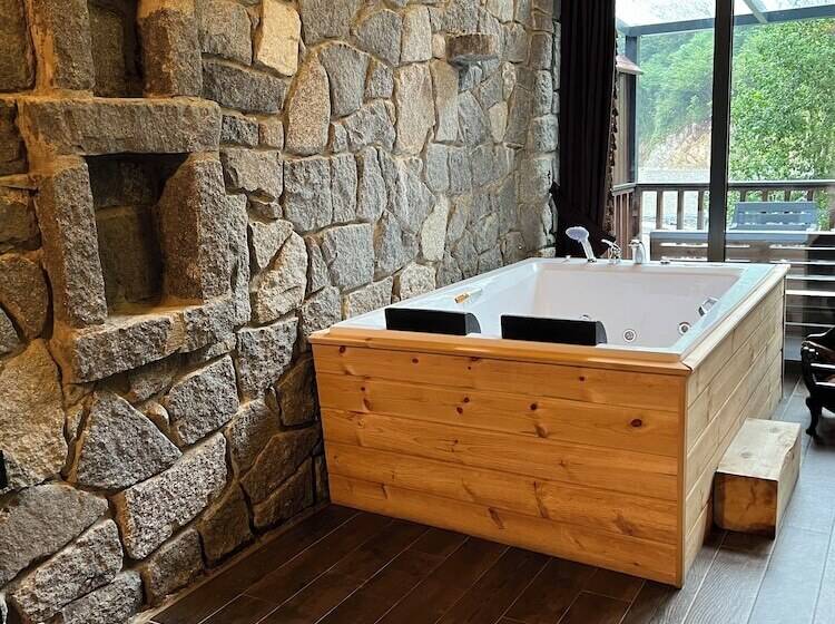 ホテル Ayder Vanak Stone Suites