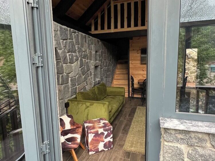 בית מלון כפרי Ayder Vanak Stone Suites