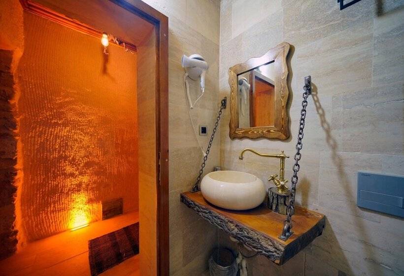 בית מלון כפרי Babili Cappadocia Cave