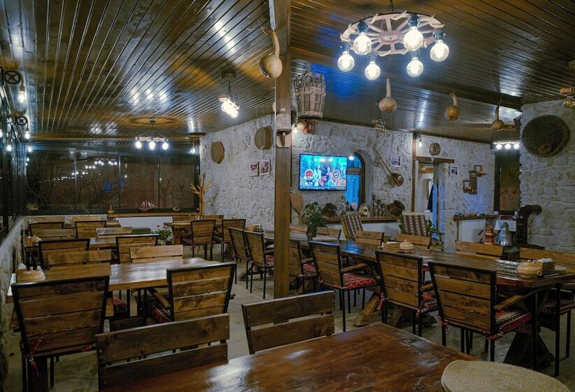 בית מלון כפרי Babili Cappadocia Cave