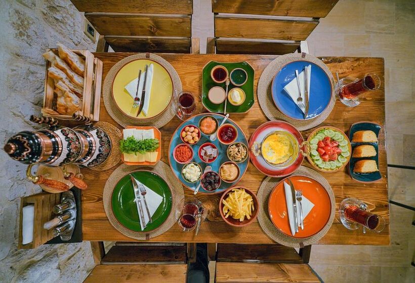 בית מלון כפרי Babili Cappadocia Cave