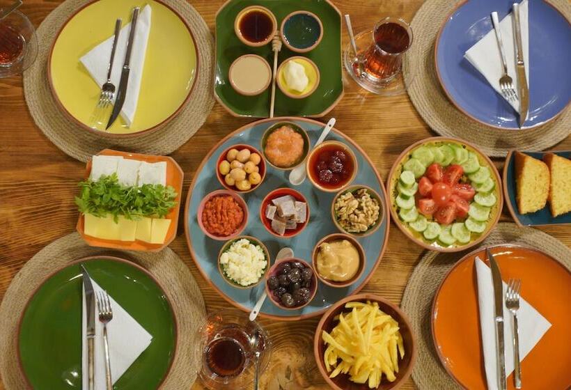 בית מלון כפרי Babili Cappadocia Cave