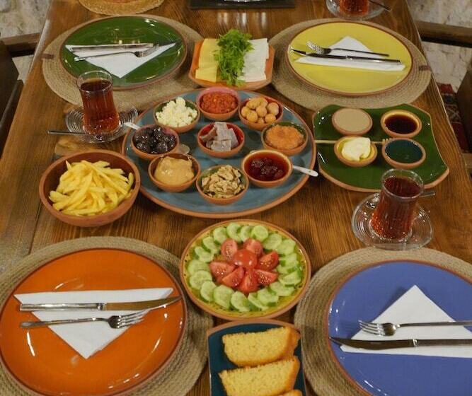 בית מלון כפרי Babili Cappadocia Cave