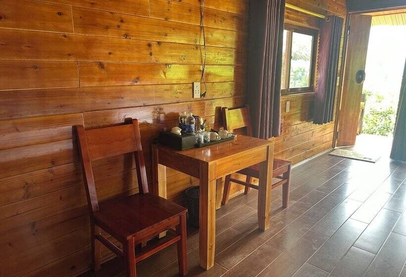 هتل Bac Ha Lodge Retreat