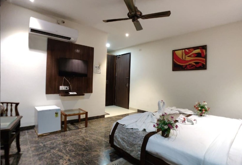 בית מלון כפרי Badrika Inn