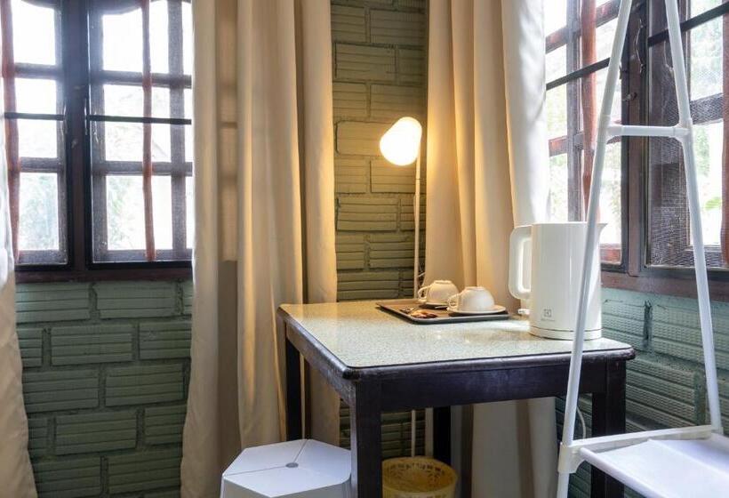 酒店 Breeze Bungalows