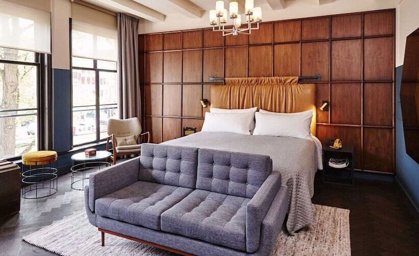 هتل Burki Castle & Cellar