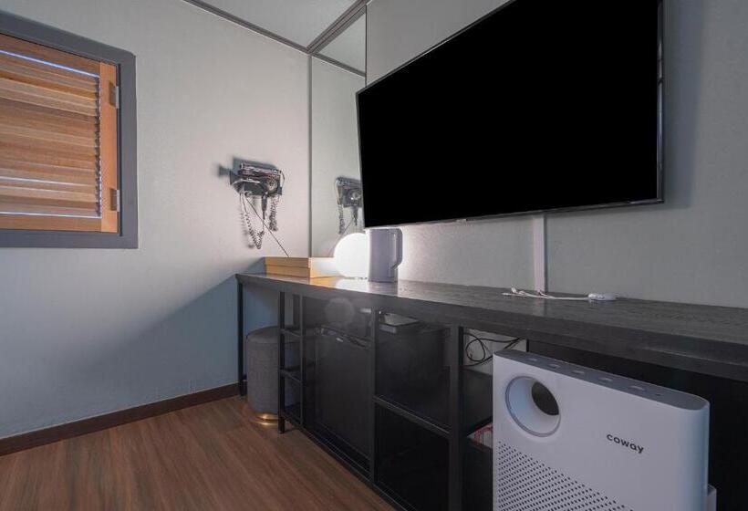 By Ths Valentine Hotel Incheon