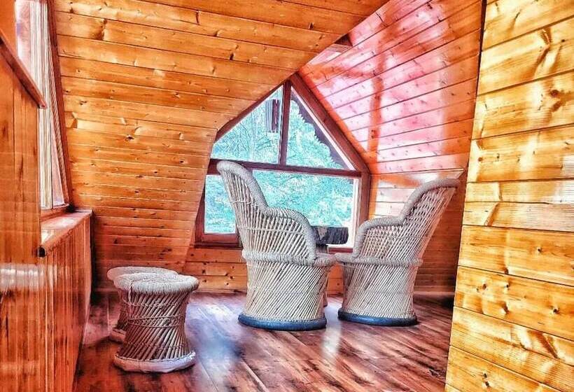 בית מלון כפרי Cafe Saffron & Cottages