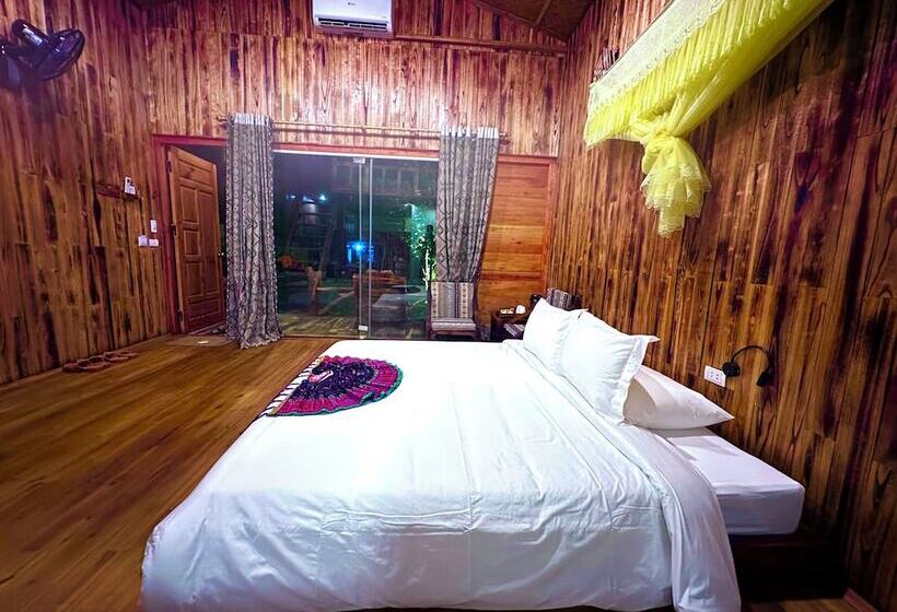 هتل Bac Ha Charm Stay