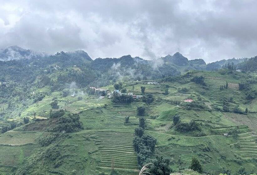 هتل Bac Ha Charm Stay