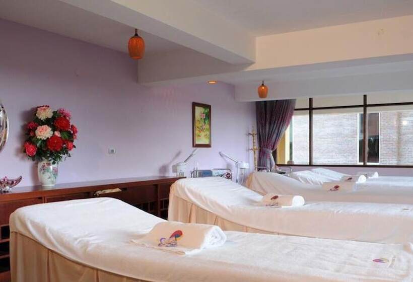 هتل Cuc Phuong Resort