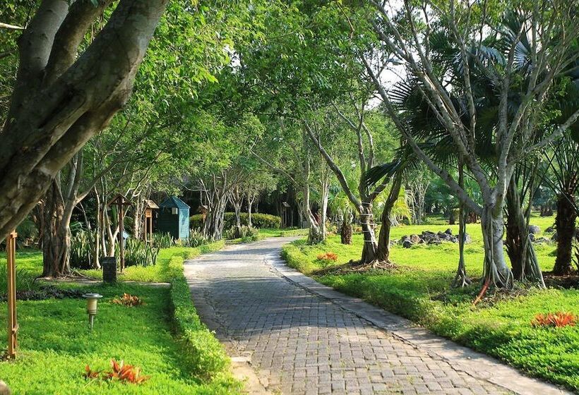 هتل Cuc Phuong Resort