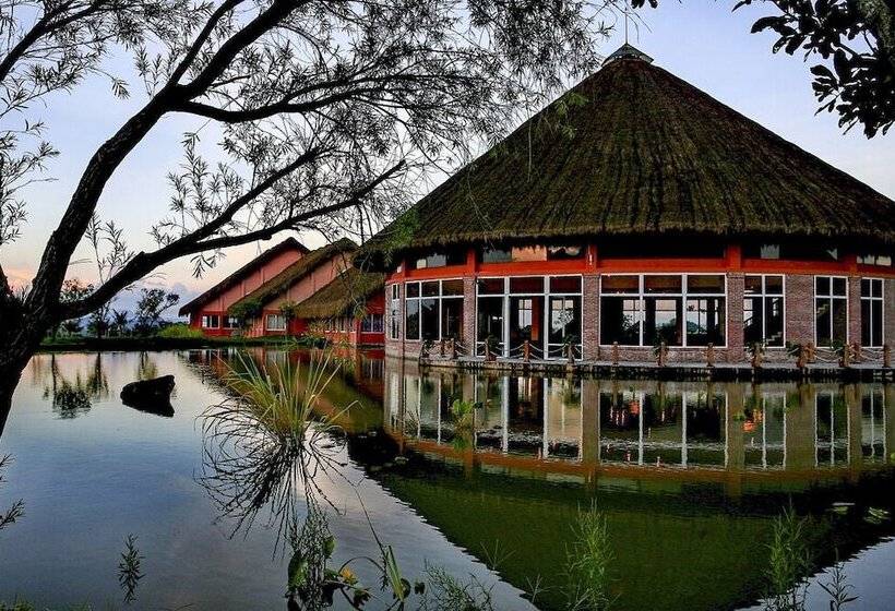 هتل Cuc Phuong Resort