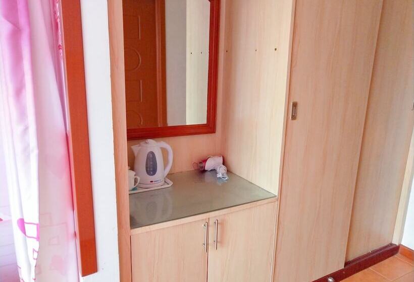 Отель Dalian Venus Apartment