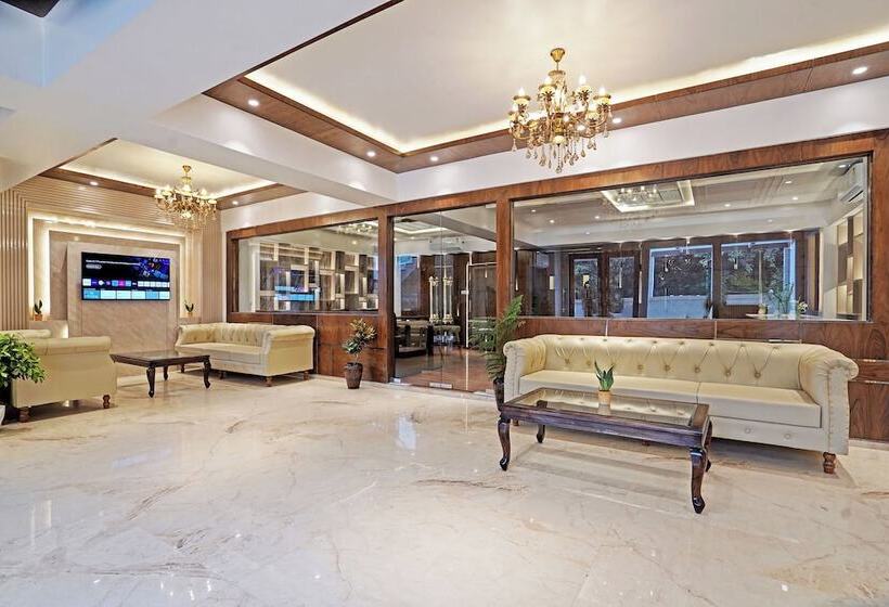 Diamond Admire Hotel & Banquets By Mmd