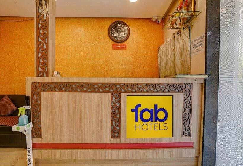 هتل Fabexpress Prakash Inn