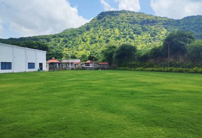 Hotelli Fort View Resort