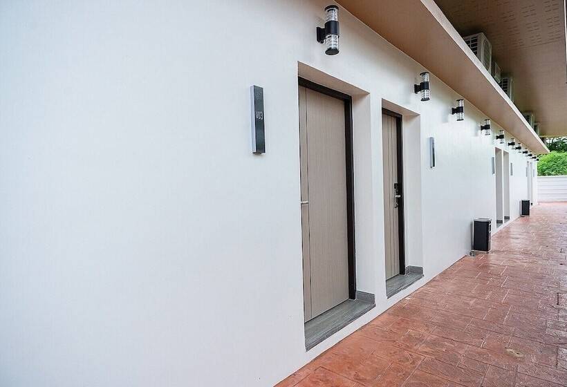 酒店 Fresh Resort Pattaya